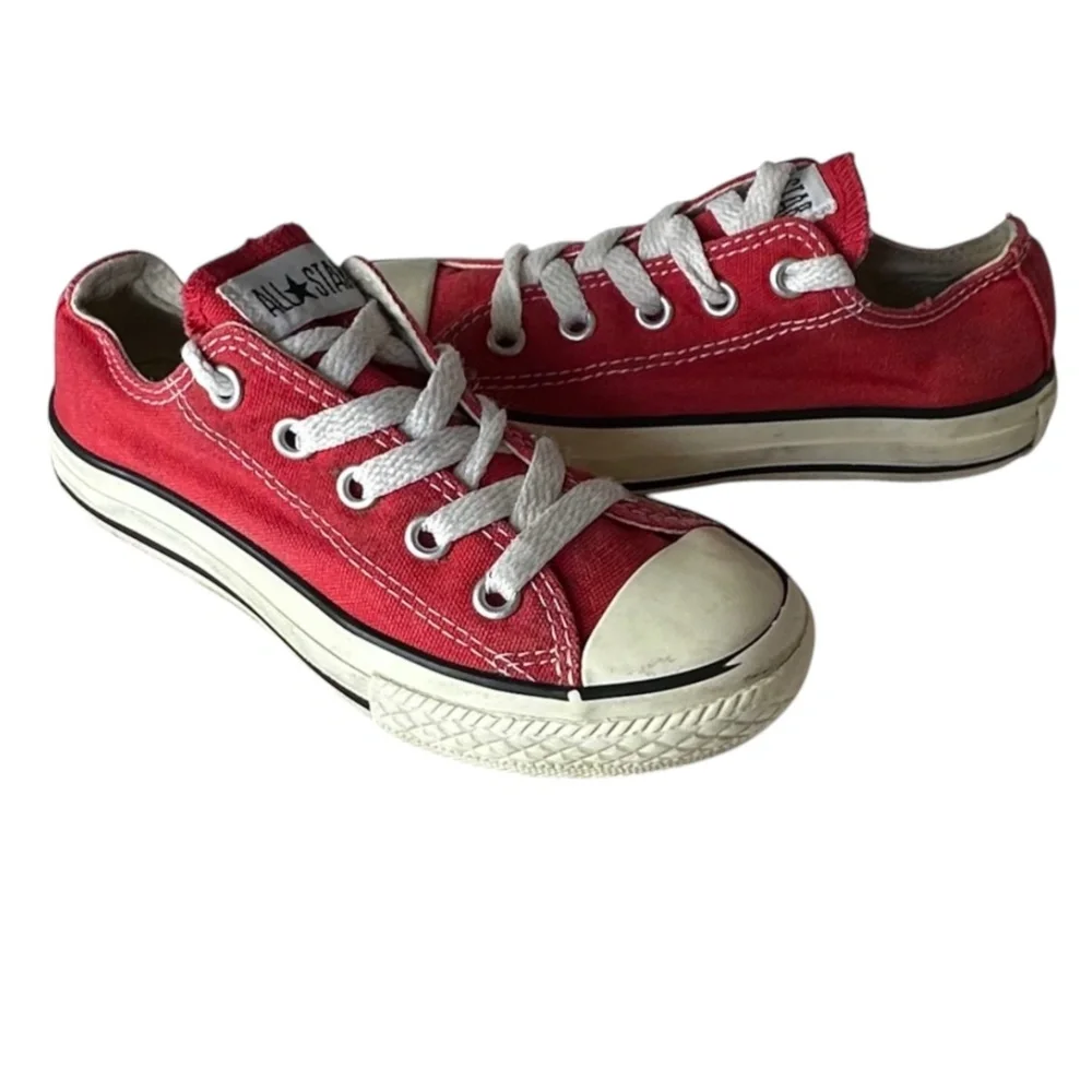 Lot (2) Converse All Star Shoes Sneakers Kids Sz 11 Gray White Lo Top